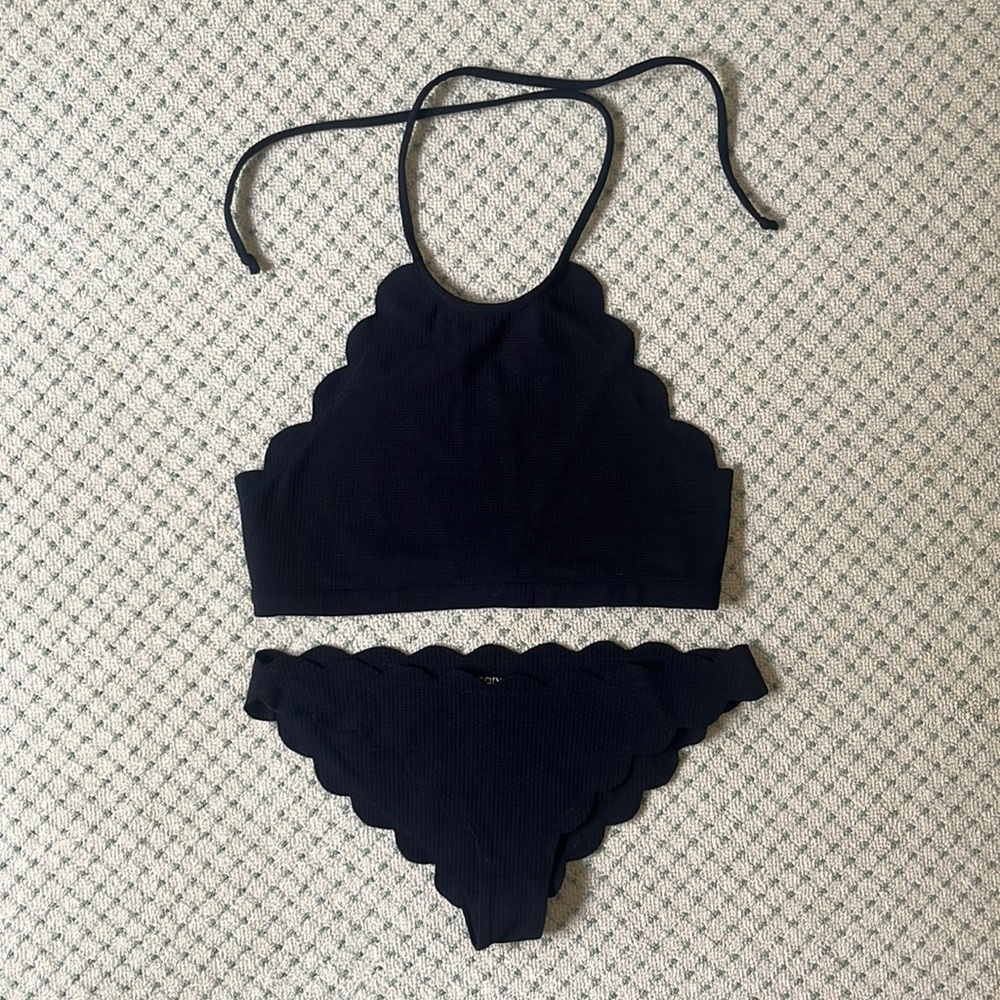 Marysia Swim top and bottom bikini set, black, top size S, bottom size M